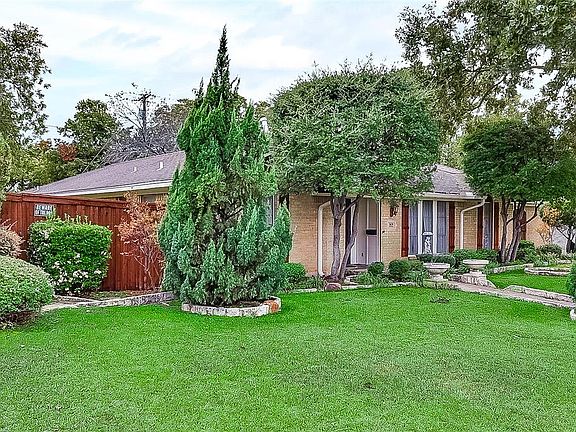 2nd image of 3670 Janlyn Ln