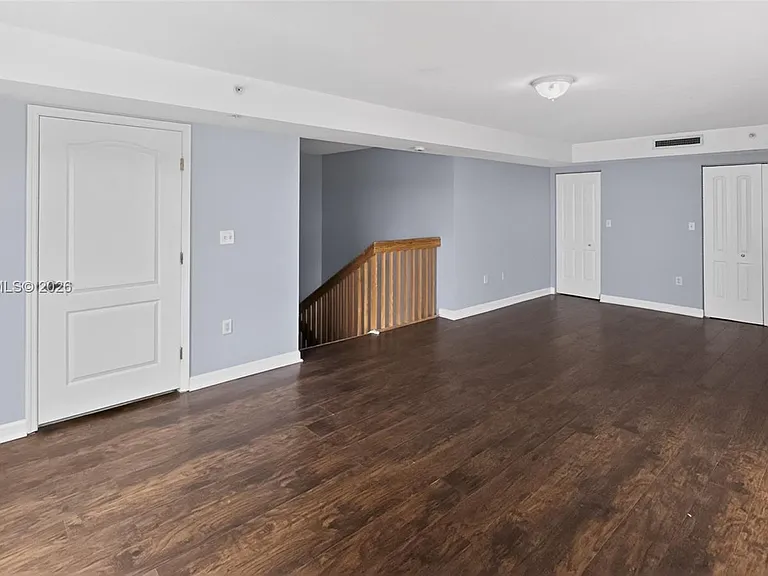280 SW 20th Rd #904 — Photo 17