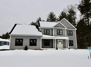 13 Fitzpatrick Ln, North Billerica, MA 01862