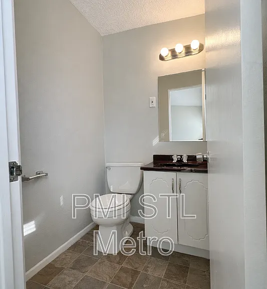 8439 Alder Ave — Photo 9