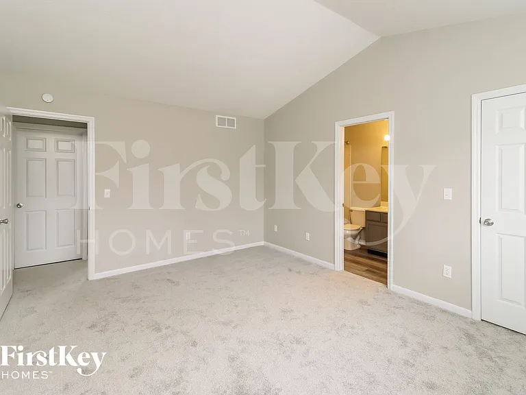 6955 Autumn Glen Dr — Photo 9