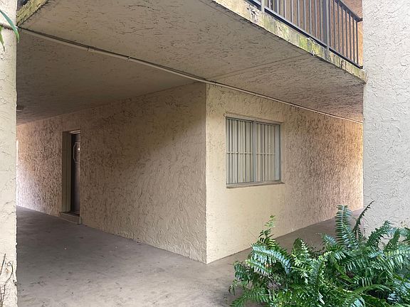 3rd image of 8401 SW 107th Ave APT 120E