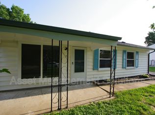 5 Calumet Dr, Saint Peters, MO 63376