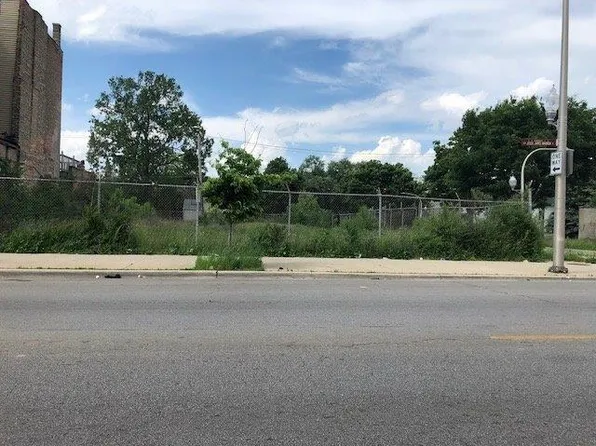 1102 W 63rd St, Chicago, IL 60621