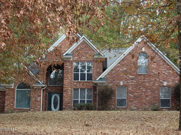 1230 Dogwood Hollow Dr, Nesbit, MS 38651