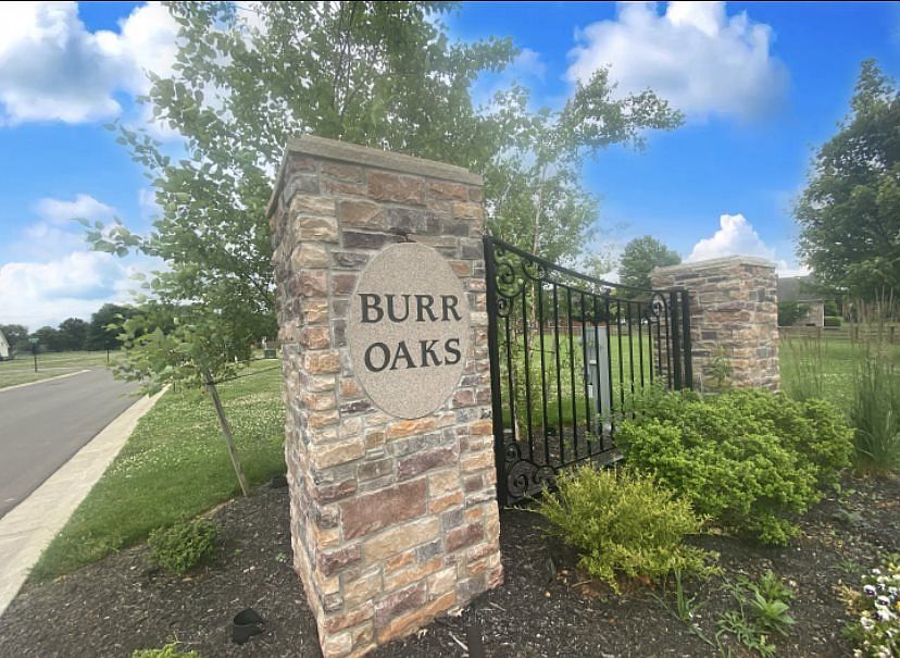 2nd image of 1302 Burr Oaks Ct