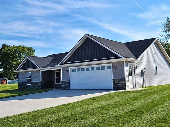 2nd image of 1302 S Walters