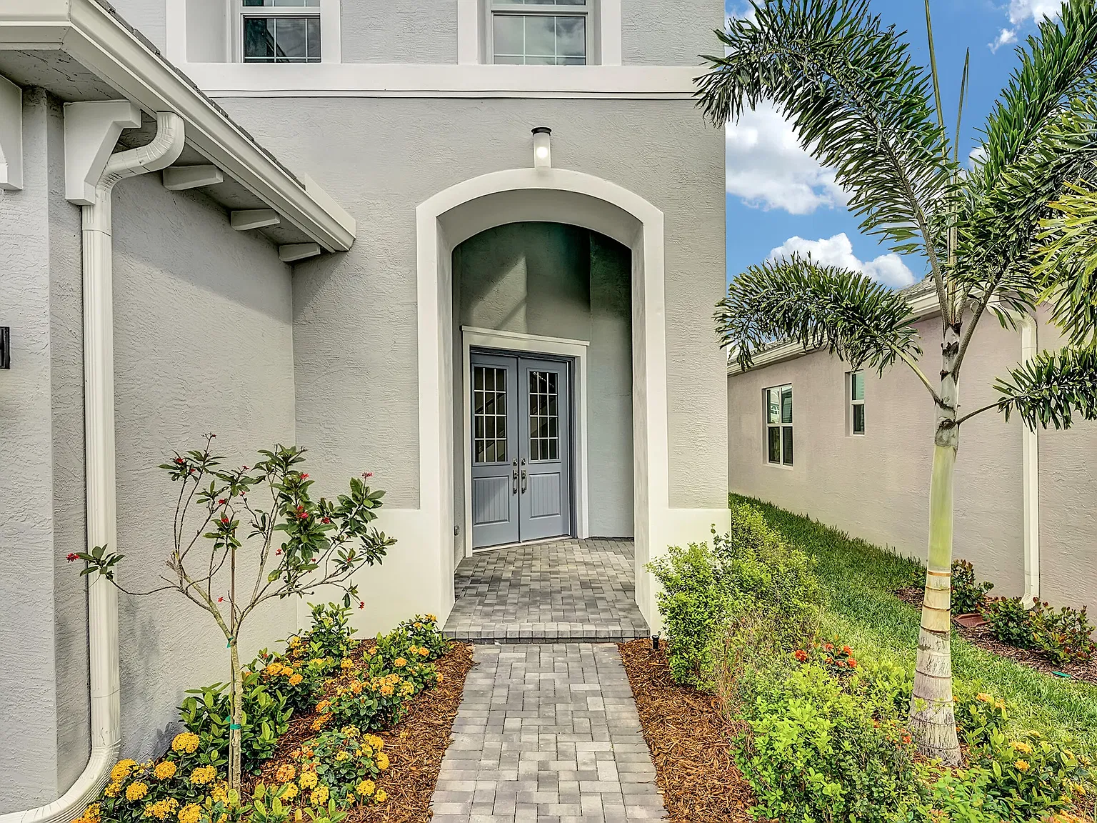 5 bed, 4.0 bath, 3330 sqft, $4,750 — Photo 3