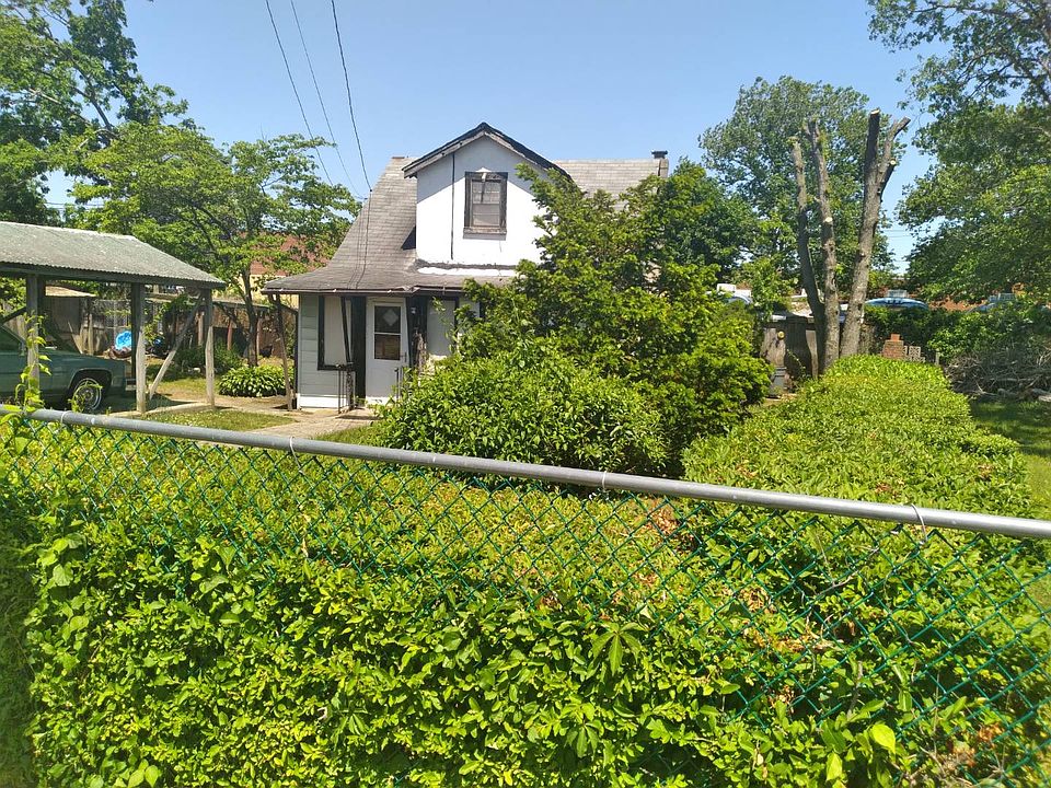 1st image of 7 Howard St #27-28