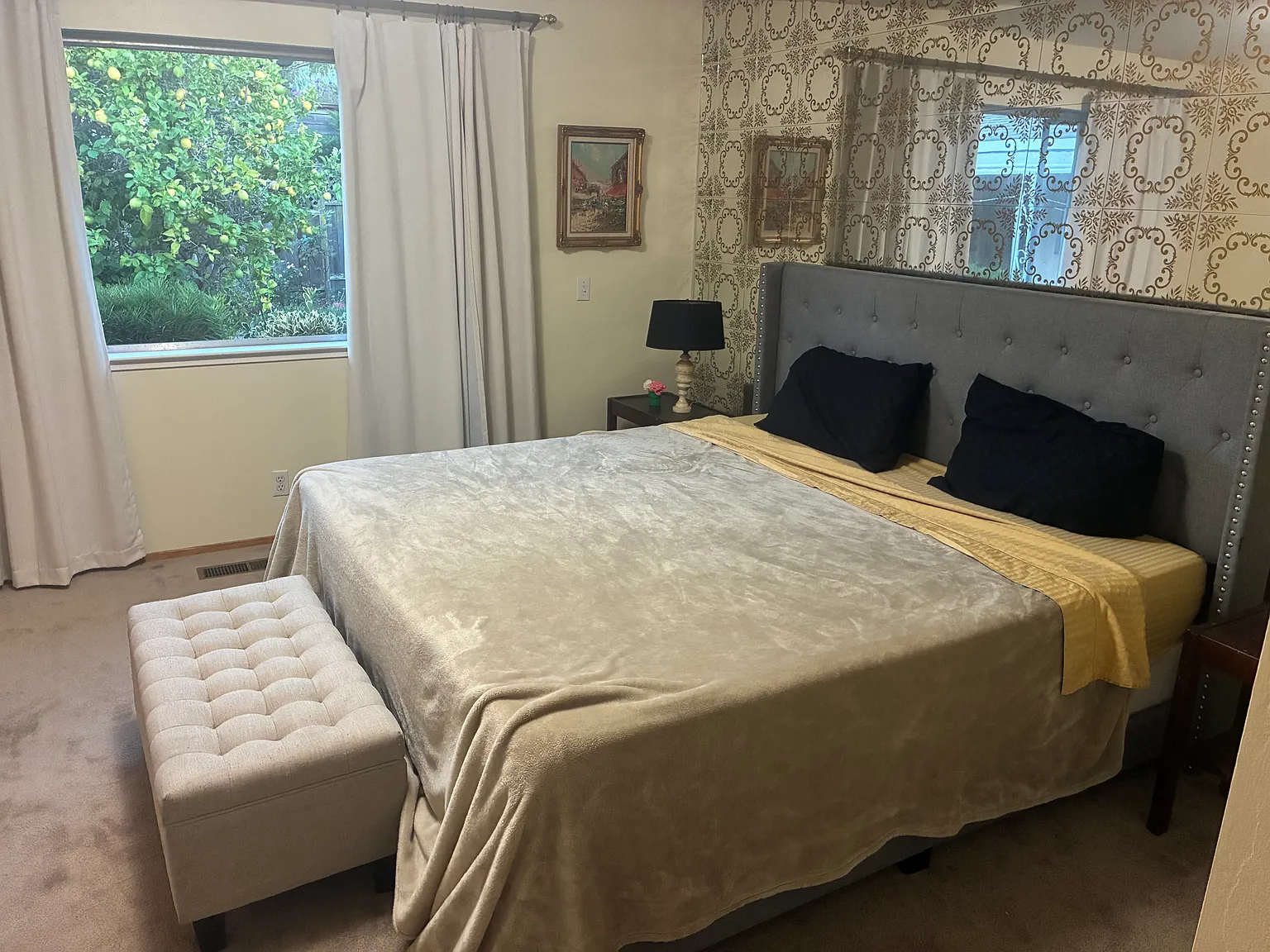 3 bed, 2350 sqft, $2,500 — Photo 2