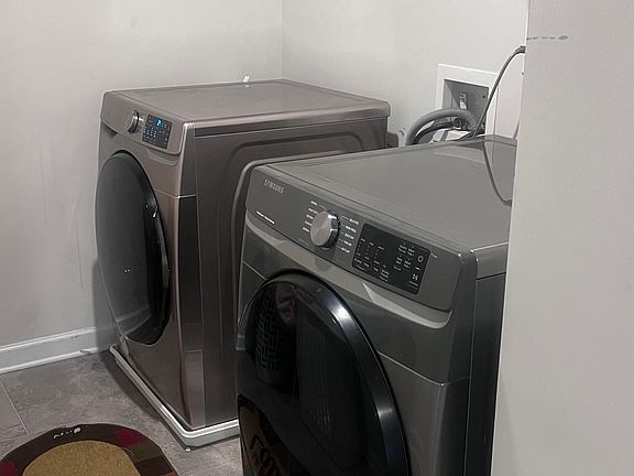 4th image of 3750 Richmond Bnd