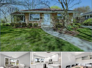 102 N Waterman Ave, Arlington Heights, IL