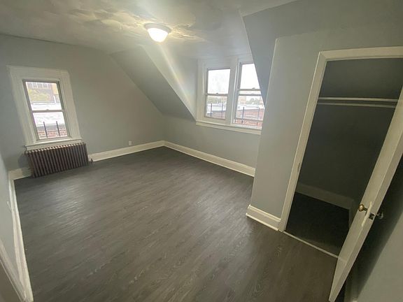 3rd image of 211 S 2nd Ave APT 3