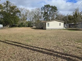 15221 Robert Ave, Jacksonville, FL 32218