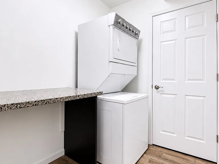 407 Gethings Cir #407 — Photo 19