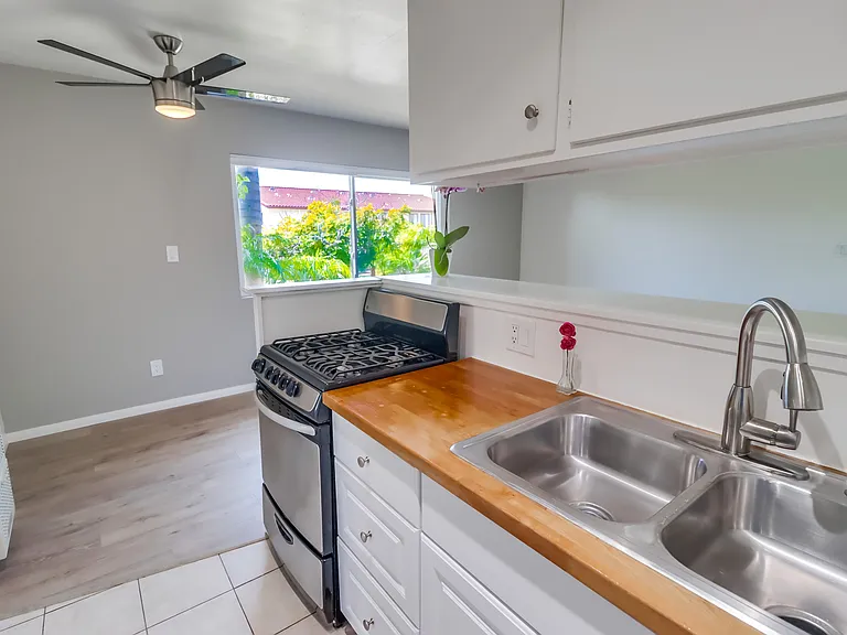 1024 Turquoise St #A — Photo 21