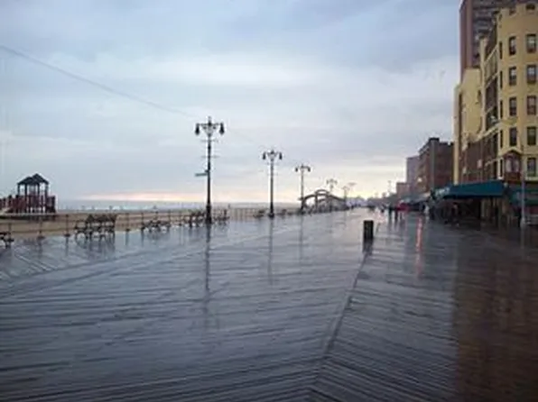 1311 Brightwater Avenue image 1 of 5