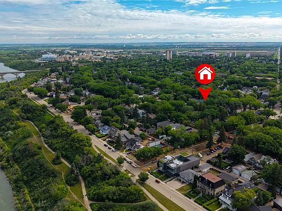 5th image of 710 University DRIVE