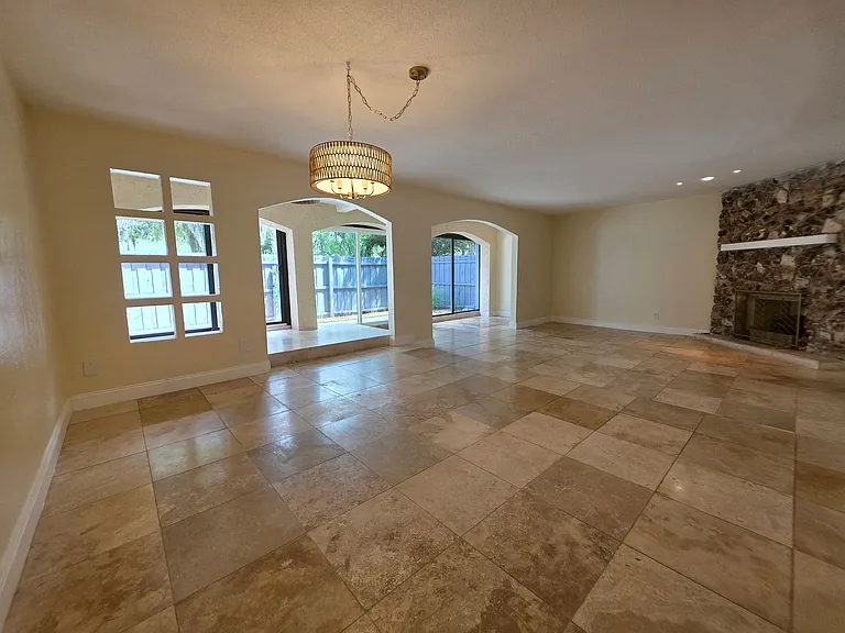 208 Pine Cone Trl — Photo 14
