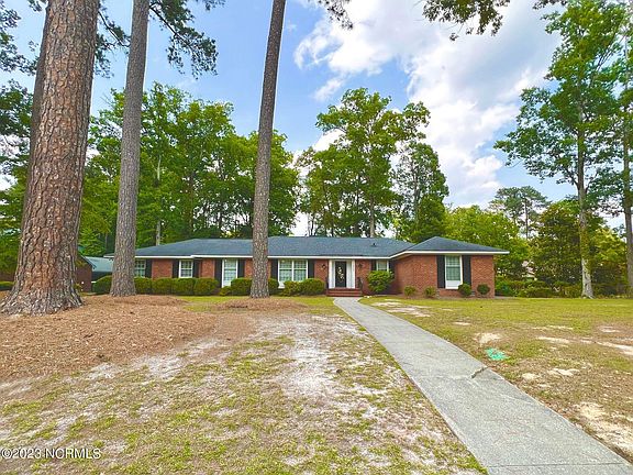 2nd image of 1903 Sedgefield Drive