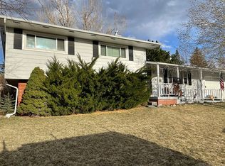 1301 Kingsbury Dr, Casper, WY 82609