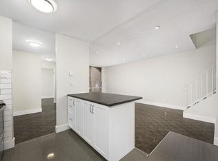 7280 Darcel Avenue, Mississauga, ON L4T 3T7