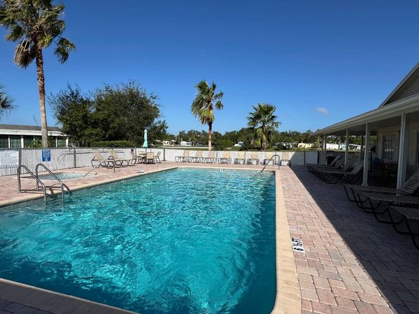 13026 Sailboat Dr, Hudson, FL 34667