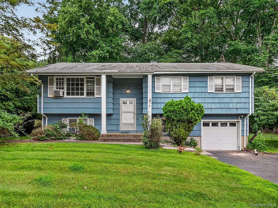 1st image of 794 Brookridge Drive
