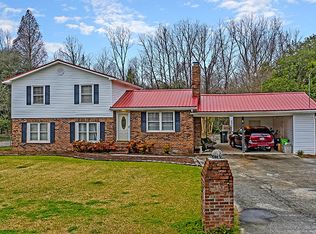 1619 Cedar Ave, Moncks Corner, SC 29461