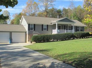 4249 Lee Cline Rd, Conover, NC 28613