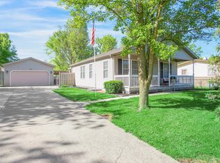 1511 Panama St, Mishawaka, IN 46544