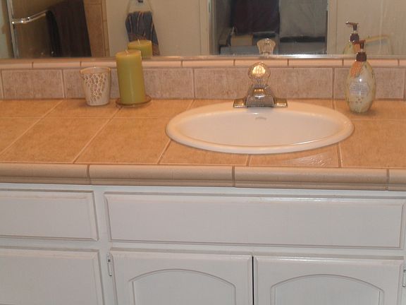 5th image of 3426 N Coronado Ave