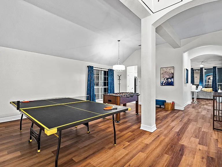 Ruth Borchardt Dr — Photo 36