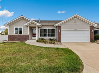 1055 74th St NE, Cedar Rapids, IA 52402