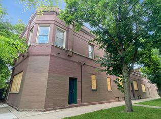 3659 W Palmer St, Chicago, IL 60647