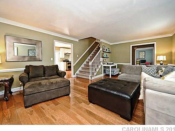 5th image of 2133 Lynbridge Dr