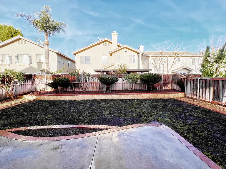 4689 Trailmore Ct — Photo 6