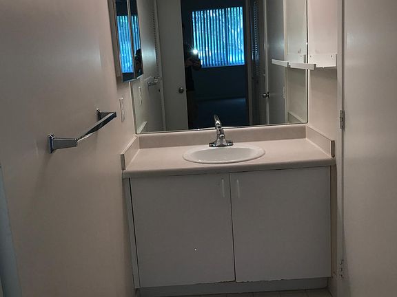 4th image of 2600 S University Dr APT 320