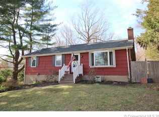 114 Pepperidge Rd, Portland, CT 06480