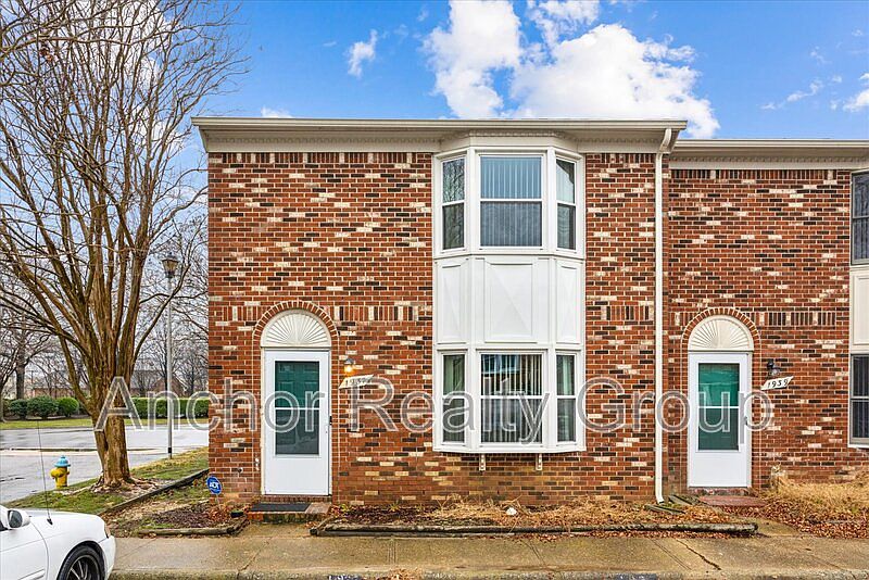 1st image of 1937 Darnell Dr #1