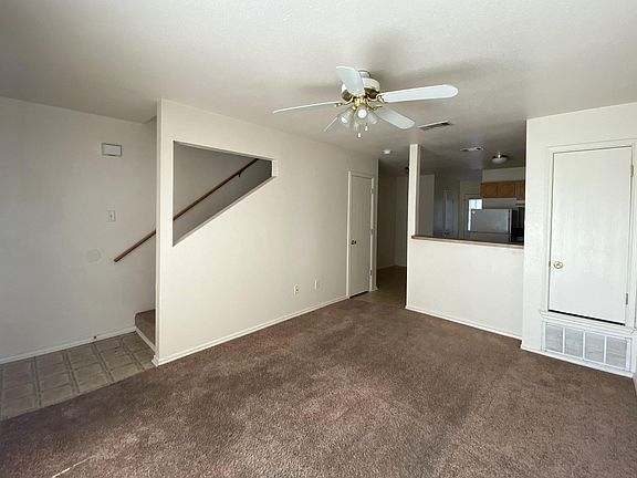 5th image of 4603 Hudson Dr APT B