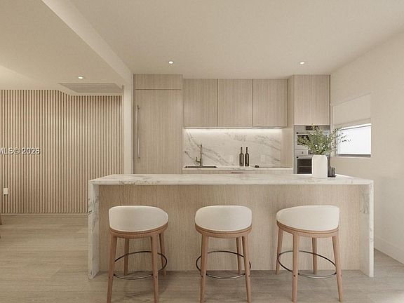 2nd image of 250 Collins Ave #109