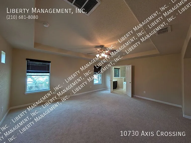 10730 Axis Xing — Photo 25