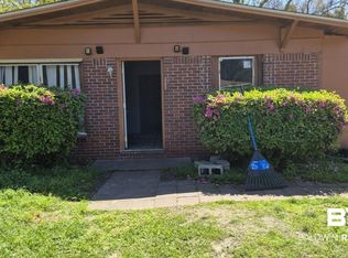 2207 Roberta Dr, Mobile, AL 36617