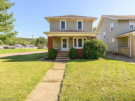 2nd image of 1003 E High Ave
