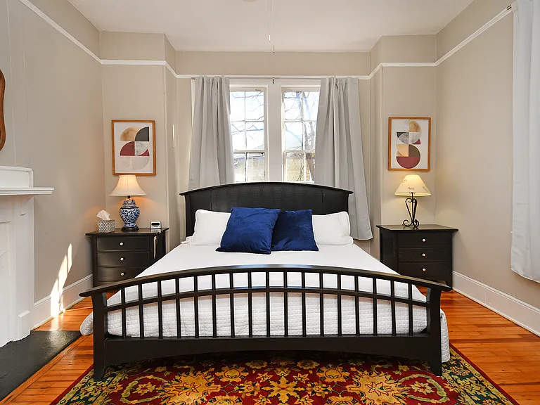 12 Jeff Cir — Photo 3