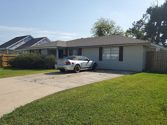 2nd image of 1017 Hickman St