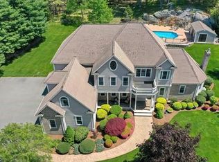 52 Luke St, Wrentham, MA 02093