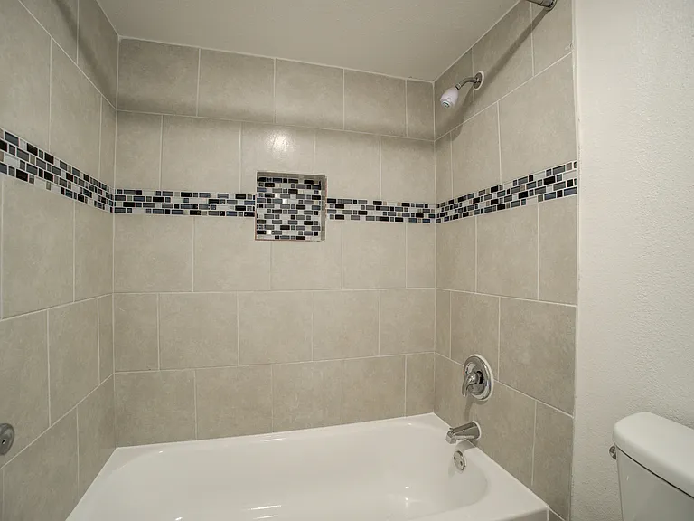 Ashford Santa Ana Interior5