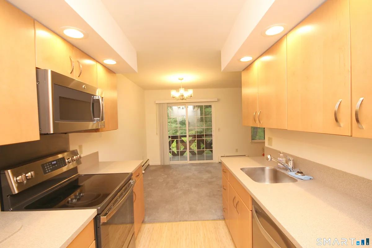 Building Photo - 50 Aiken St #286